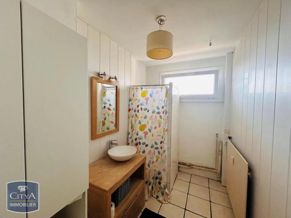 Appartement à louer 1 pièce 30.24m² Port-de-Bouc (13110)