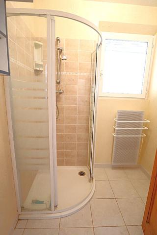 Vente
                Villa110 m² - 5 Pièces -
                    ROQUEBRUNE SUR ARGENS (83520)