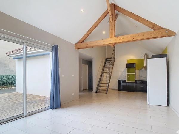 Rare à Lons - A vendre Maison de plain-pied de 2011 avec 4 chambres et un grand garage - DPE Classe B: