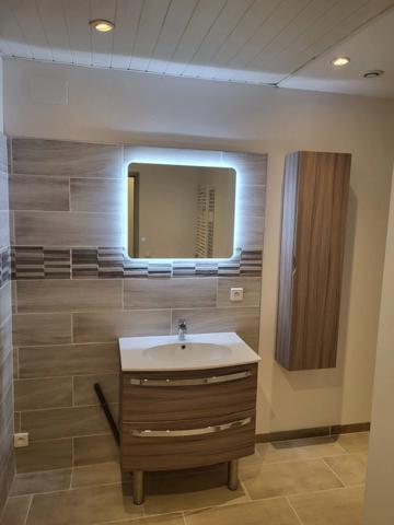 Immeuble à vendre proche de LONS LE SAUNIER (39)