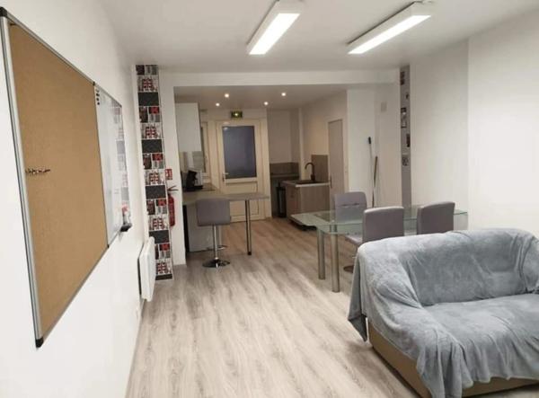 Immeuble à vendre proche de LONS LE SAUNIER (39)