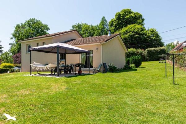 Maison à vendre 200 336 € Saint-Yrieix-la-Perche 4 p 94 m² DPE D