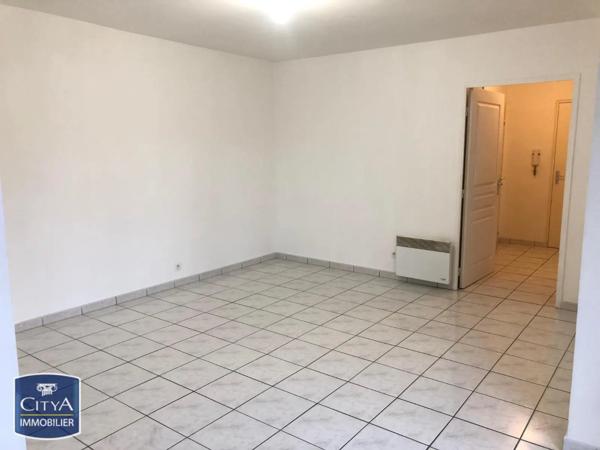 Appartement à louer 1 pièce 31.54m²