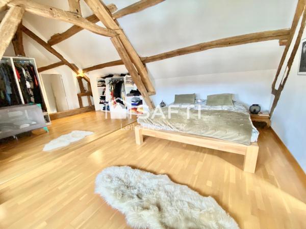 Maison familiale avec local commercial et appartement