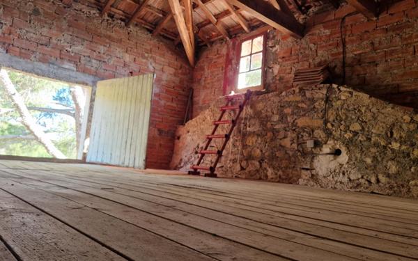 Maison à vendre    3 pièces •  Montagnac