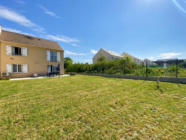Maison Jouy Le Moutier