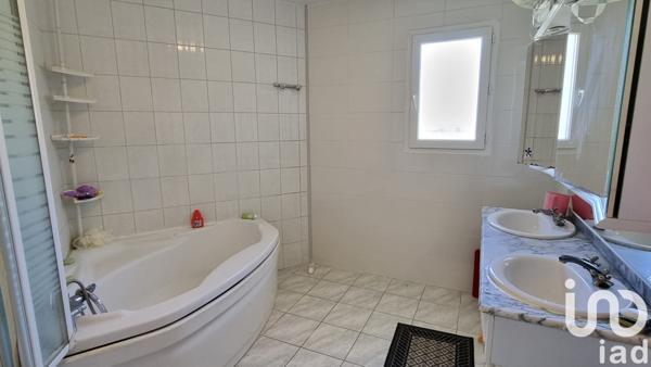 Maison à vendre 5 pièces 130 m² Aussillon