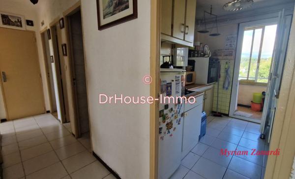 Appartement à vendre 4 pièces de 66 m²