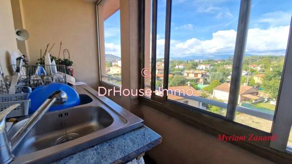 Appartement à vendre 4 pièces de 66 m²