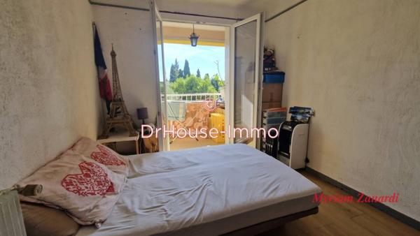 Appartement à vendre 4 pièces de 66 m²