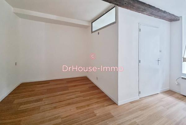 Immeuble à vendre 12 pièces de 235 m²