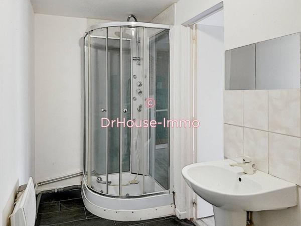 Immeuble à vendre 12 pièces de 235 m²