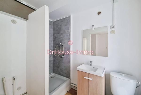 Immeuble à vendre 12 pièces de 235 m²