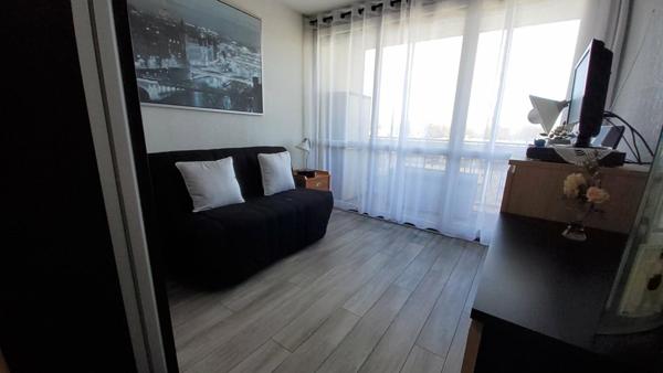 Superbe 3 pièces  dans résidence sécurisée, verdure et tennis