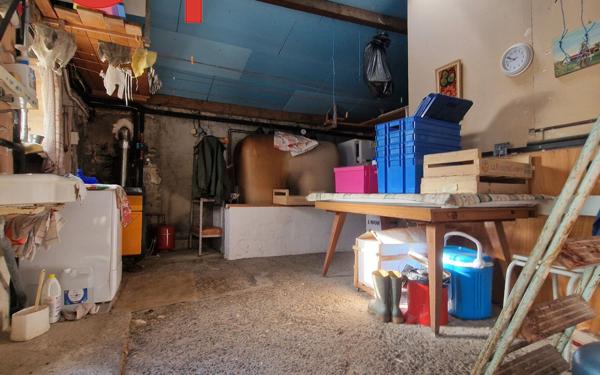 Maison à vendre    5 pièces •  Saint-Agnant