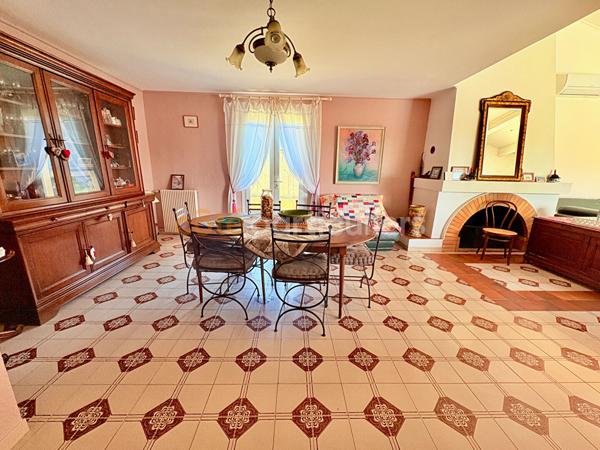 Vente Maison245 m² - 7 Pièces - cuxac d'aude (11590)