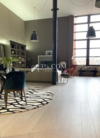 Loft 5 pièce(s) 3 chambre(s) 158 m²