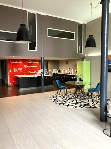 Loft 5 pièce(s) 3 chambre(s) 158 m²