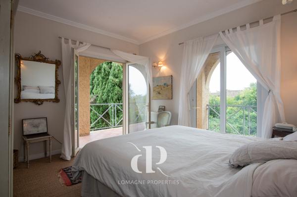 Lectoure (32700) Maison de ville à Lectoure avec jardin et vue