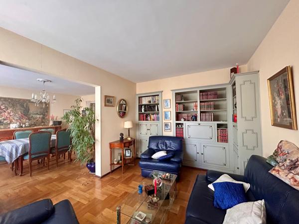 Appartement 5 pièces - PROCHE CHU Poitiers (86000)