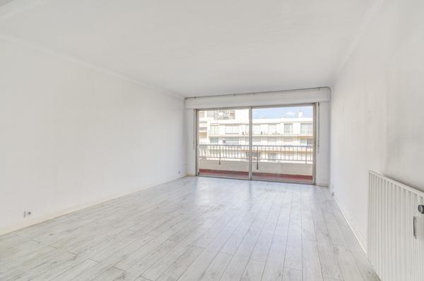 Lumineux 3 pièces proche du centre ville