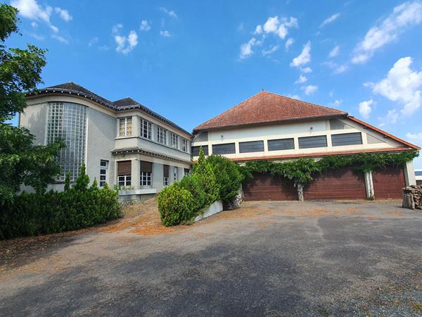 ENSEMBLE IMMOBILIER À VENDRE PROCHE SAINT SAIGNAN SUR CHER