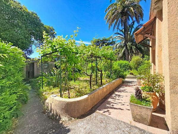Villa Belle Epoque à rénover - Saint Raphaël Valescure