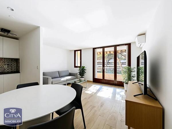 Appartement à vendre 1 pièce 31m² Fréjus (83600)