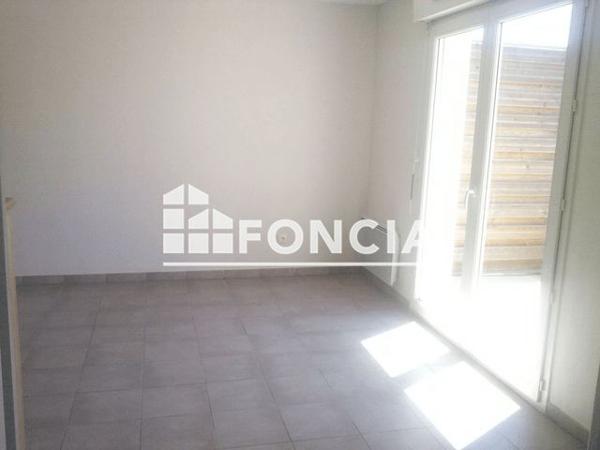 Location Appartement 2 pièces 37.25 m² - 5 RUE VICTOR POUGET Agde 34300