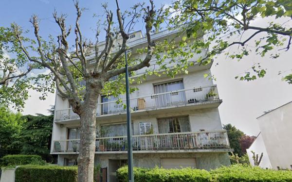 Appartement à vendre    1 pièce • 25,37 m2 Saint-Maur-des-Fossés
