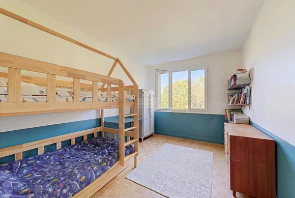 Appartement Saint Germain En Laye 4 pièce(s) 81.38m2 €650 000 ** - Référence 17688