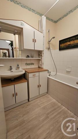 Appartement F3 Bis à vendre  4 pièces - 71,04 m2 METABIEF - 25