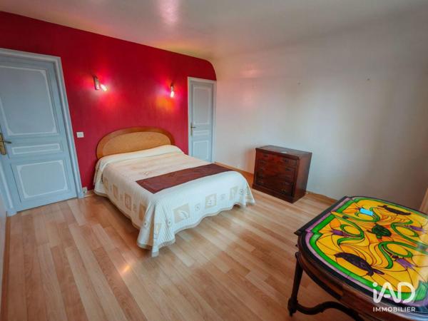 Maison à vendre 6 pièces 209 m² Châteauvillain