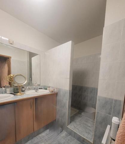 BRIGNOLES - Appartement 3 pièce(s) 66,56m²