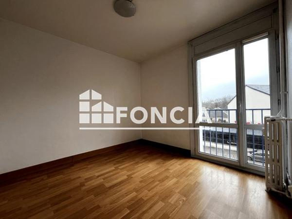 À vendre Appartement 5 pièces 67.9 m² - Dreux 28100