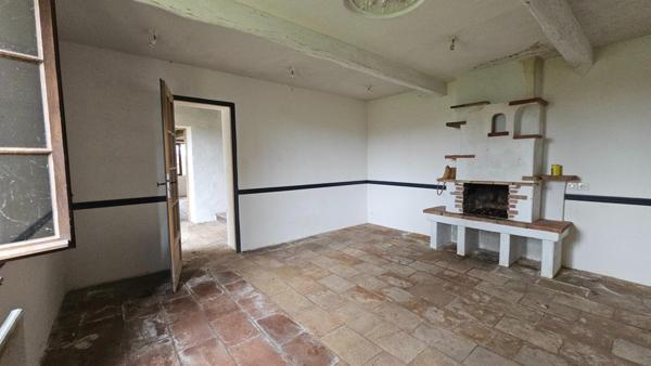 Superbe Ferme - 300m2 - Fort potentiel - dépendances