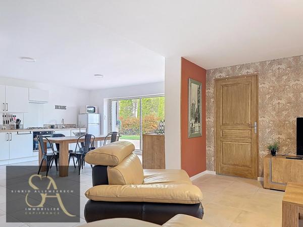 AUDE, En périphérie de Carcassonne, maison 377m² sur parc clos possibilité gîte