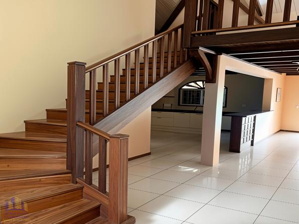 Maison T6 à Montsinéry-Tonnegrande - World Invest Patrimoine