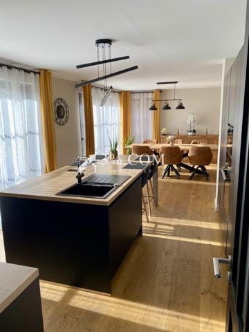 Maison 5 pièce(s) 4 chambre(s) 115 m²