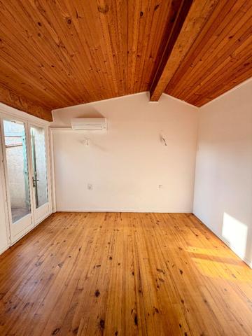 Location / Vaste duplex 97m2, 3 chambres Perpignan secteur Torcatis.