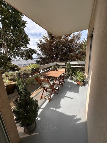 PROCHE PRÉFECTURE,VUE DEGAGEE,BALCON,RESIDENCE SECURISEE, PARC,GARDIEN
