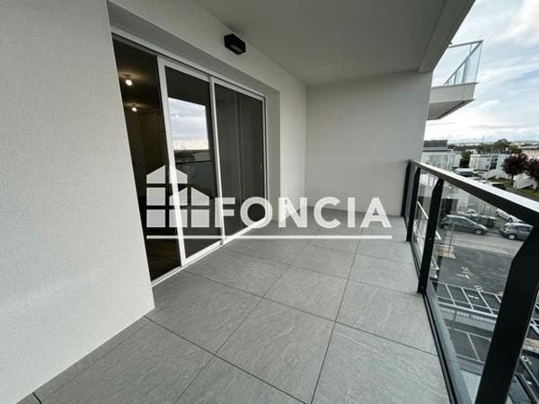 Location Appartement 2 pièces 45.11 m² - 32 RUE ALEXIS LEGUILLON Vannes 56000