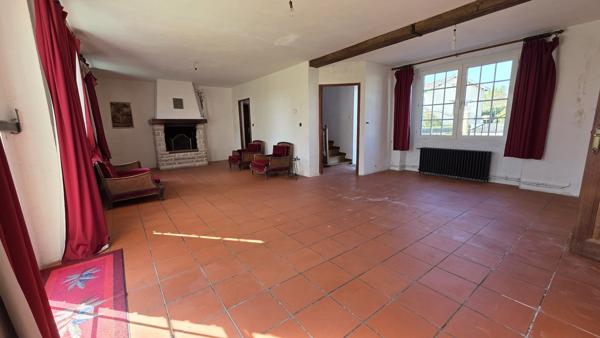 Maison
         4 pièces
        - 176 m² Exclusivité
