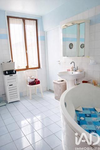 Maison à vendre 4 pièces 122 m² Étrépagny