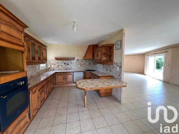 Maison à vendre 4 pièces 144 m² Saint-Germain-et-Mons