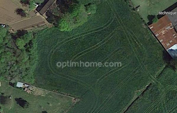 Belle maison de ville de 94 m² et 11400 m² de terrain ROUMAZIERES LOUBERT (16)