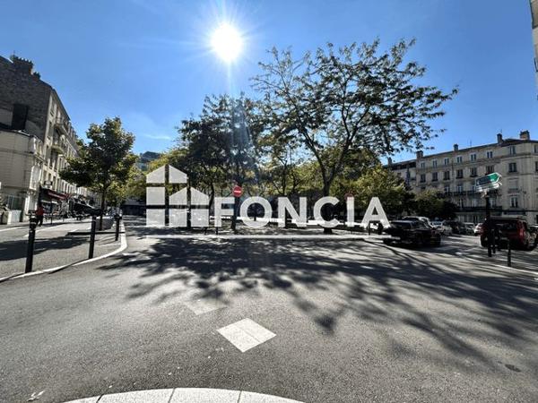 À vendre Immeuble 210 m² - Saint-étienne 42000