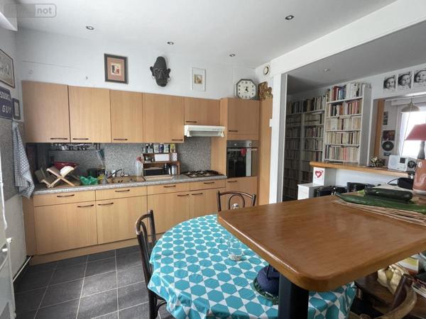 Immeuble à vendre à Lorient dans le Morbihan (56100), ref : 56079-1364   
Merville