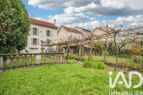 Maison à vendre 6 pièces 214,25 m² Jarrie
