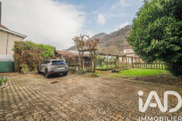 Maison à vendre 6 pièces 214,25 m² Jarrie